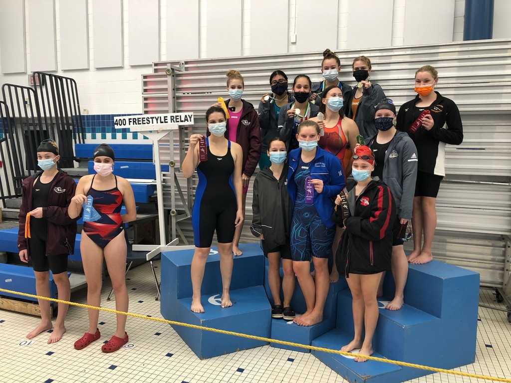 1st place 400 free relay team