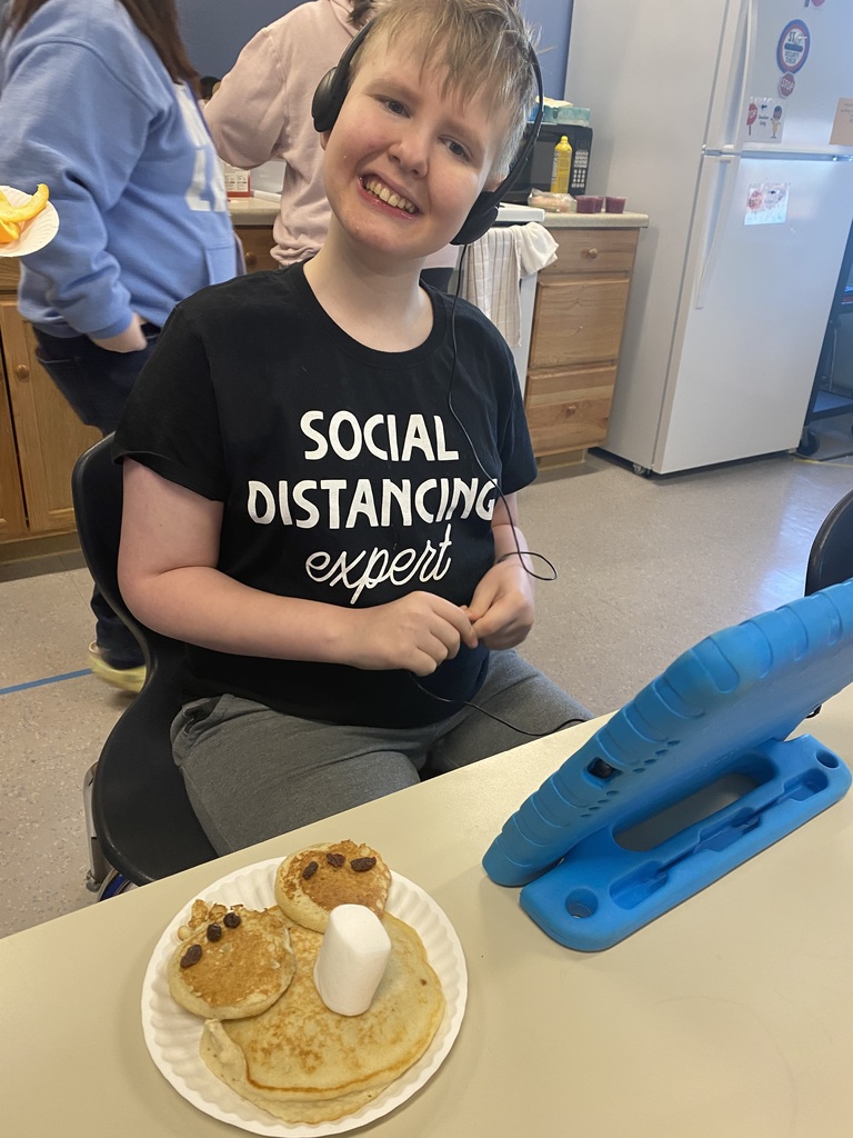 student with bunny pancakes