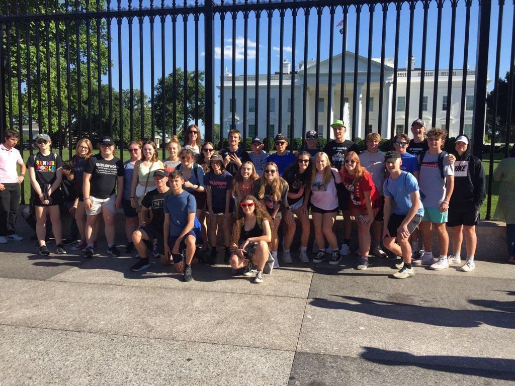 students at white house