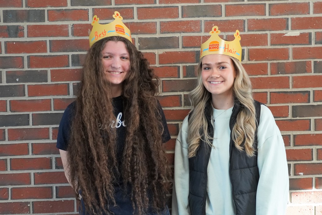 students with crowns on